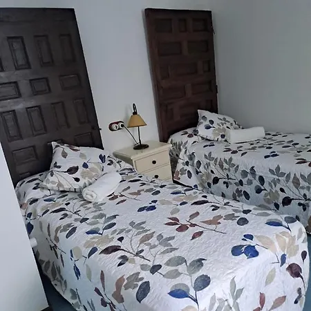 La Fragua I Y Ii Nyaraló *