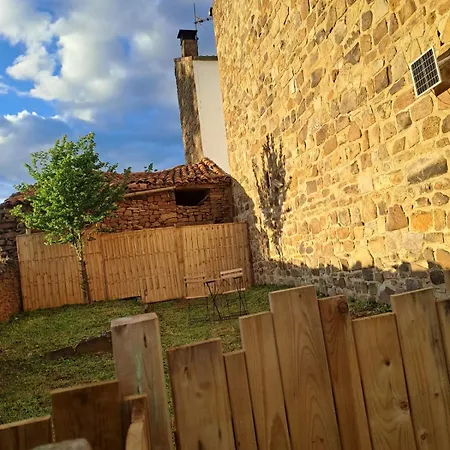 La Fragua I Y Ii Nyaraló